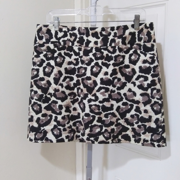 LOFT Dresses & Skirts - Loft animal print mini skirt